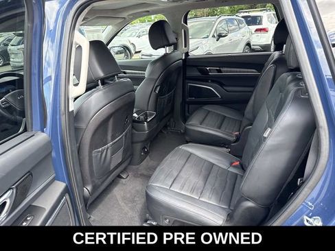 Used 2024 Kia Telluride SX Prestige AWD/4WD image 17