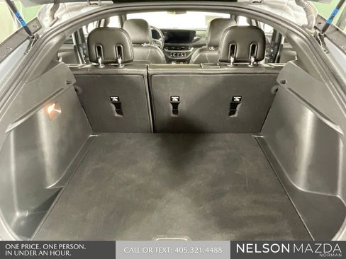 Used 2024 Buick Envista Preferred w/ Convenience I Package image 13