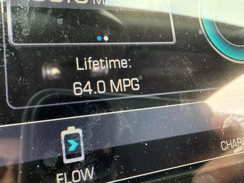 Used 2018 Chevrolet Volt LT image 13