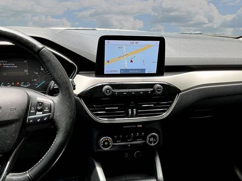 Used 2020 Ford Escape SEL FWD image 9