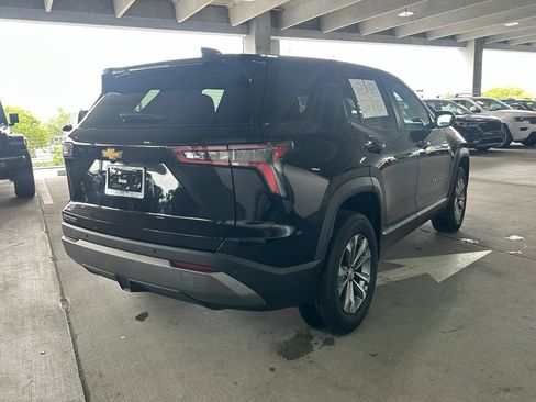 Used 2025 Chevrolet Equinox LT FWD image 5