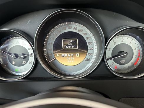 Used 2012 Mercedes-Benz C 250 Sedan image 35