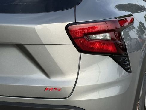 New 2026 Chevrolet Trax RS FWD image 7
