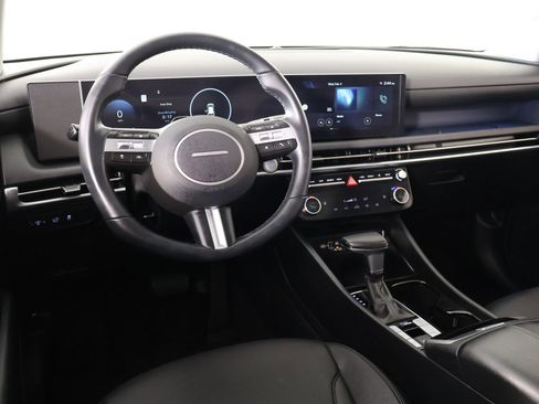 Certified 2025 Hyundai Tucson SEL image 2