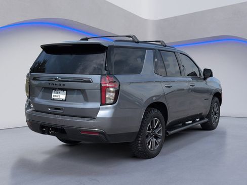 Used 2022 Chevrolet Tahoe Z71 w/ Luxury Package AWD/4WD image 10