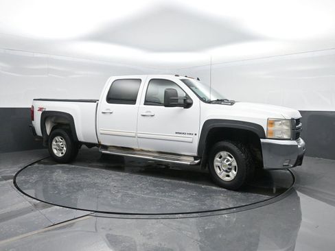 Used 2009 Chevrolet Silverado 2500 LTZ w/ Safety Package image 4