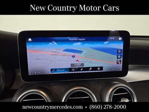 Used 2020 Mercedes-Benz GLC 300 4MATIC image 25