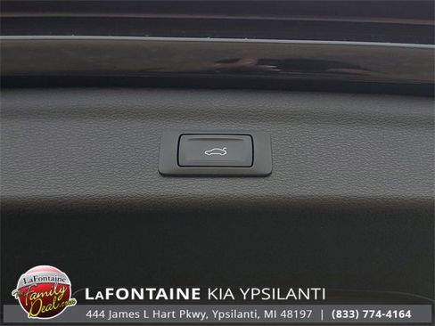 Used 2023 Audi Q3 2.0T Premium w/ 19" Wheel Package image 32