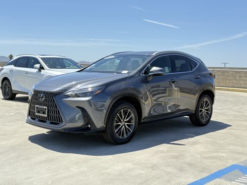 Certified 2024 Lexus NX 250 FWD w/ Towing Package (2000 Lbs) image 7