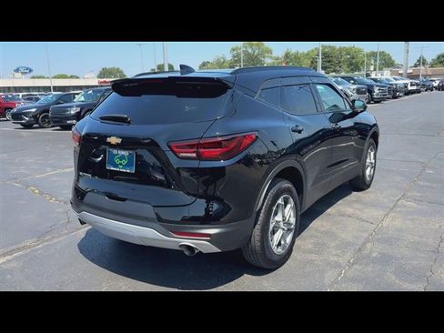 Certified 2024 Chevrolet Blazer LT w/ Convenience Package FWD image 8