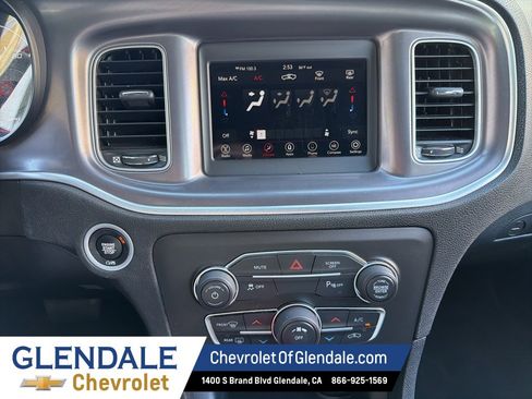 Used 2021 Dodge Charger SXT image 10