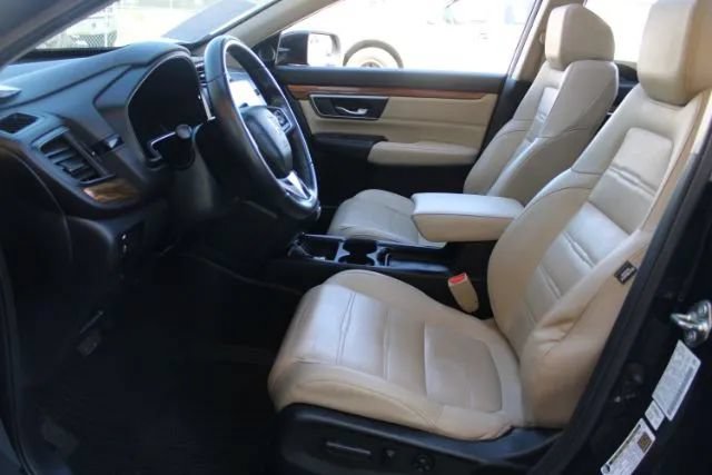 Used 2017 Honda CR-V Touring image 9