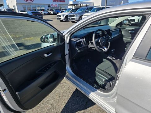 Used 2023 Kia Rio S w/ Technology Package FWD image 19