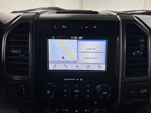 Used 2019 Ford F150 XLT w/ Equipment Group 302A Luxury AWD/4WD image 13