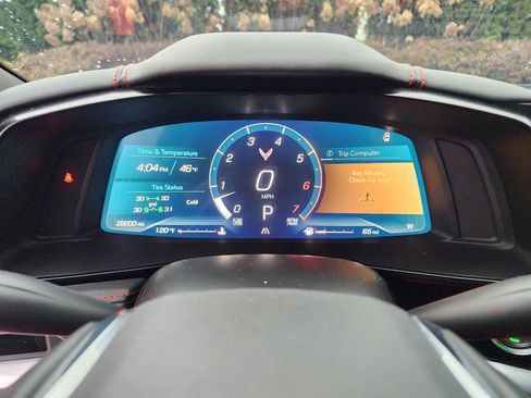 Used 2024 Chevrolet Corvette Stingray Preferred Cpe w/ 2LT image 25