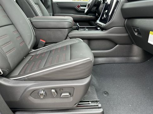 New 2026 GMC Yukon XL AT4 Ultimate w/ LPO, Floor Liner Package AWD/4WD image 45