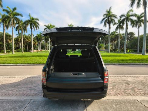 Used 2018 Land Rover Range Rover Supercharged AWD/4WD image 15