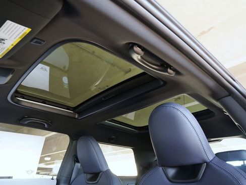 New 2026 MINI Cooper S image 11