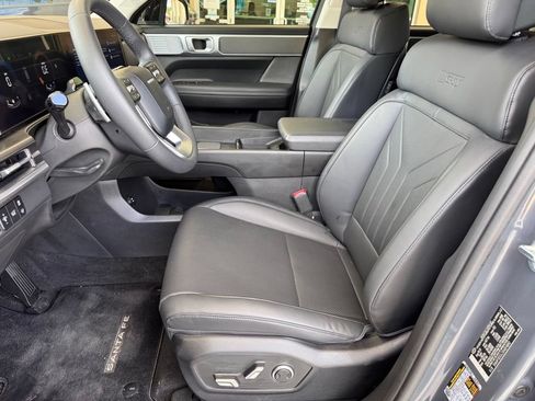 Certified 2025 Hyundai Santa Fe XRT w/ Tow & Go Package AWD/4WD image 10