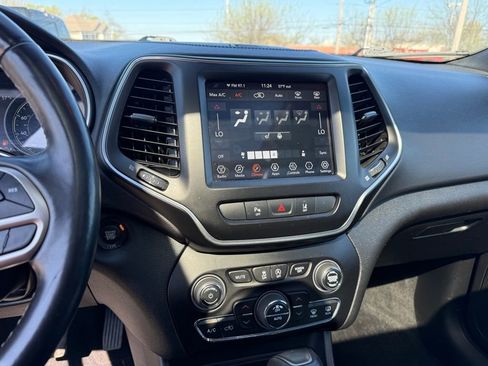Used 2021 Jeep Cherokee Latitude Lux 80th Anniv w/ Quick Order Package 26U 80TH AWD/4WD image 17