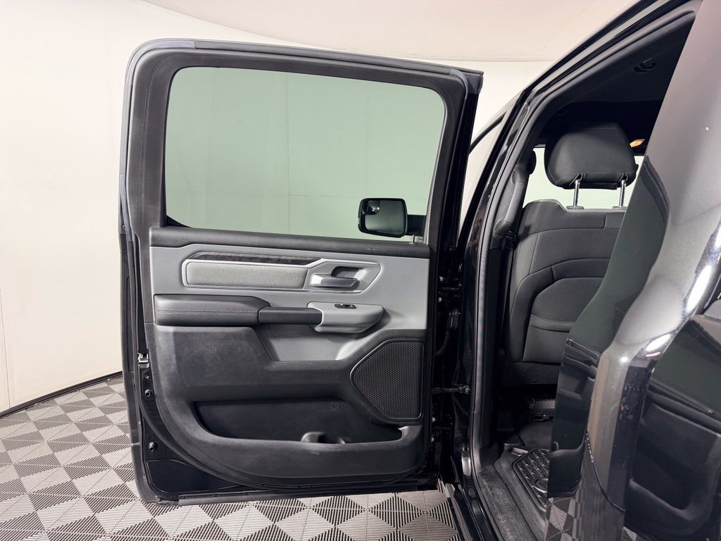 Used 2021 RAM 1500 Big Horn AWD/4WD image 30