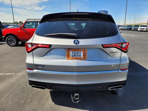Used 2022 Acura MDX SH-AWD w/ Technology Package image 8