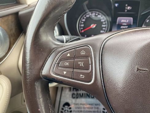 Used 2015 Mercedes-Benz C 300 4MATIC Sedan image 20