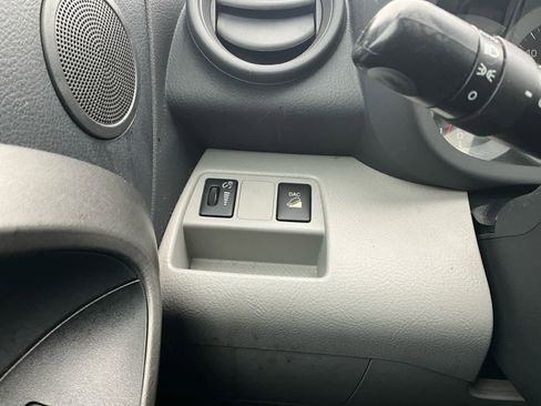 Used 2011 Toyota RAV4 Limited image 19