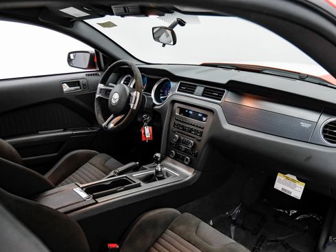 Used 2012 Ford Mustang Boss 302 w/ Boss 302 Accessory Pkg RWD image 44