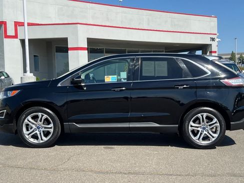 Used 2018 Ford Edge Titanium FWD image 9