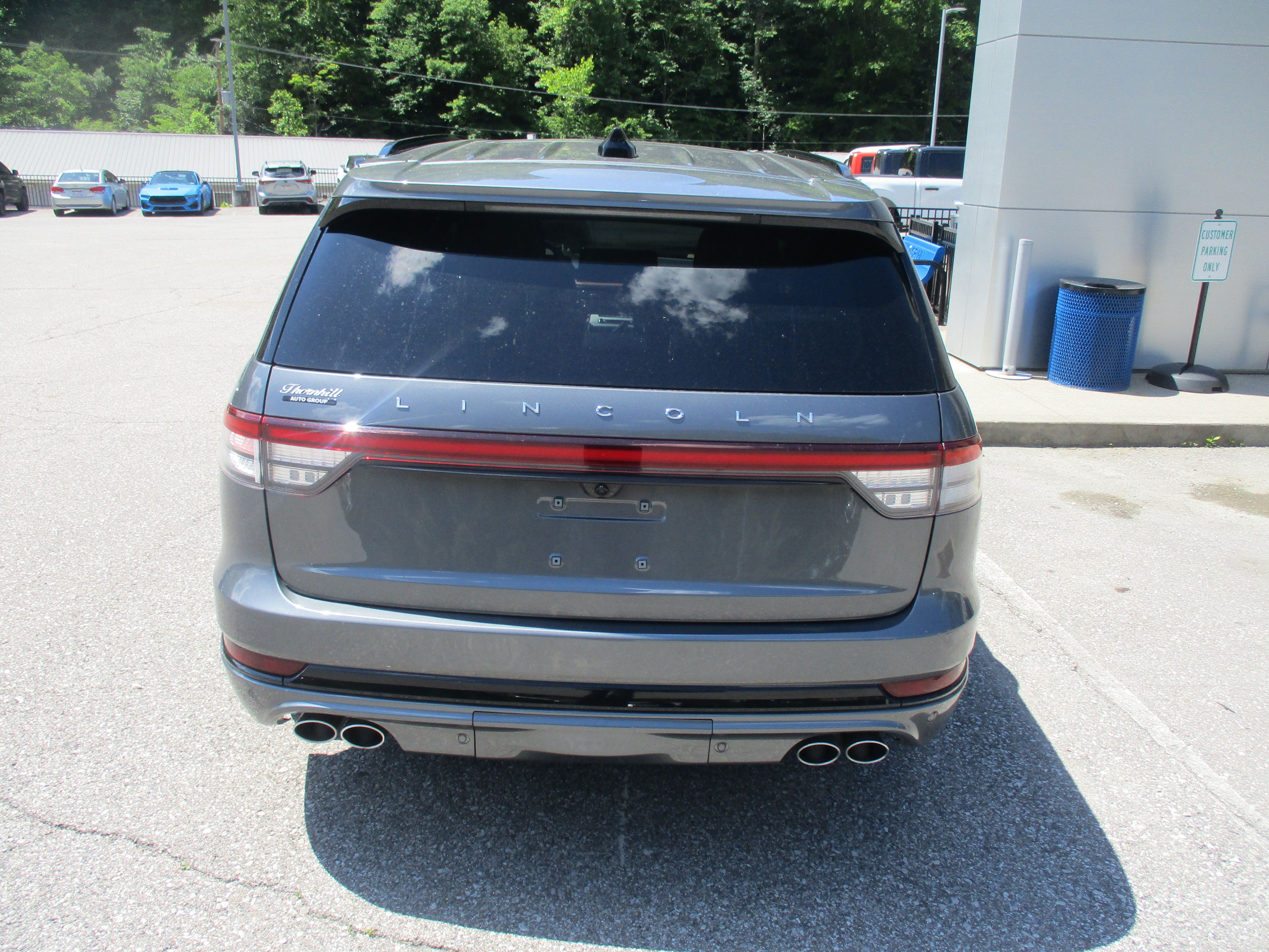 Used 2025 Lincoln Aviator Reserve w/ Equipment Group 201A AWD/4WD image 5