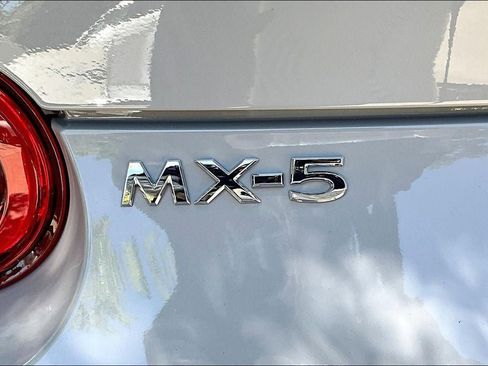 New 2025 MAZDA MX-5 Miata Grand Touring w/ Appearance Package image 7