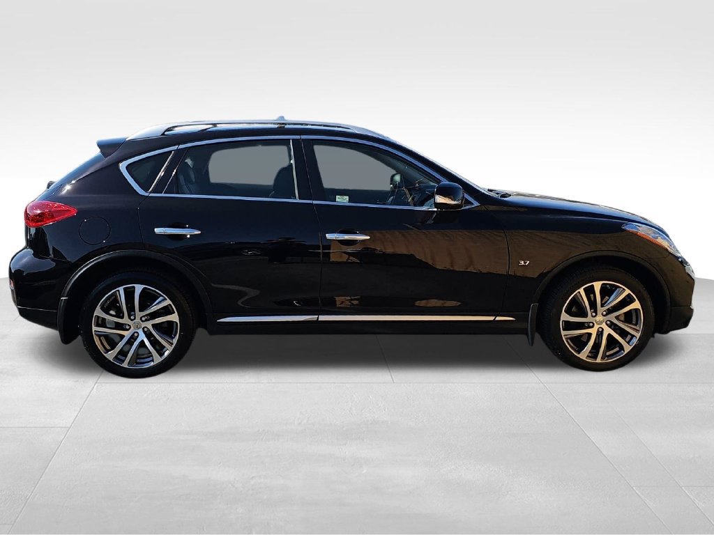 Used 2017 INFINITI QX50 AWD w/ Technology Package image 2