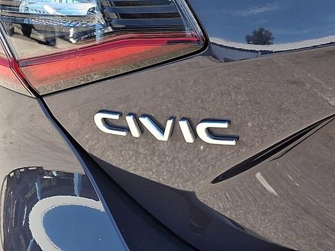 Used 2024 Honda Civic EX-L image 34