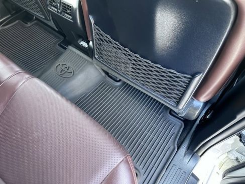 Used 2023 Toyota 4Runner Limited image 19