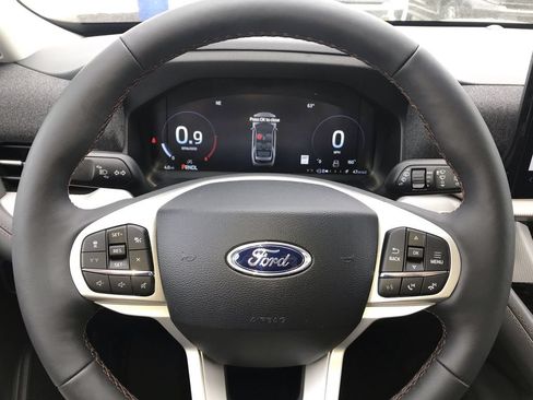 New 2026 Ford Explorer Active w/ Active Comfort Package RWD image 14