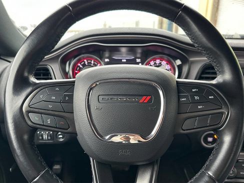 Used 2023 Dodge Challenger GT image 21