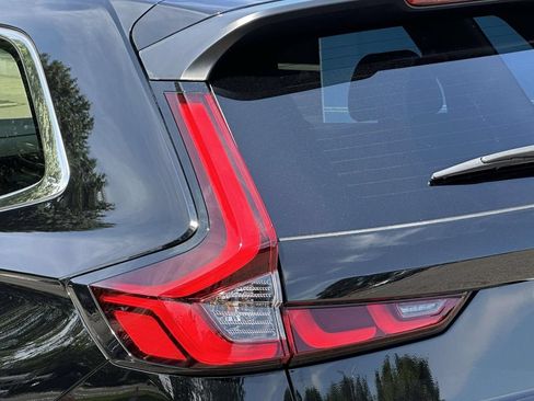 Used 2024 Honda CR-V EX-L image 8