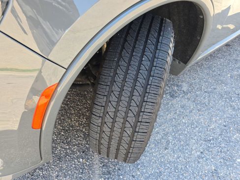 Used 2023 Dodge Durango GT image 35