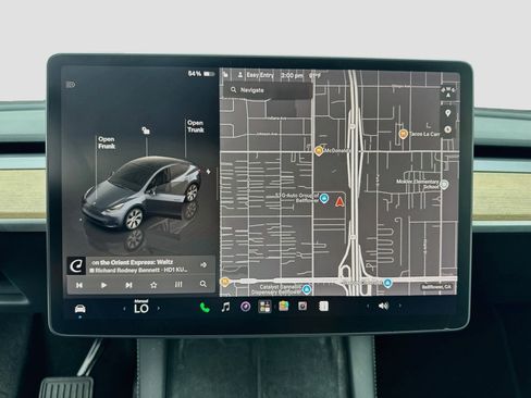 Used 2023 Tesla Model Y Long Range AWD/4WD image 9