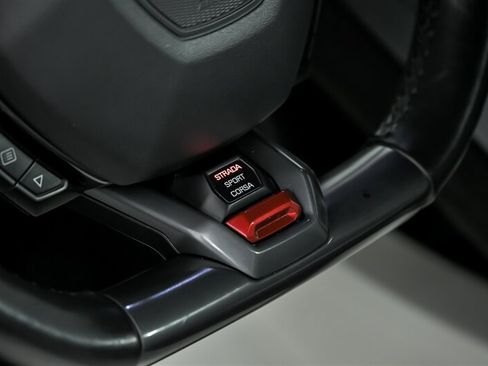 Used 2018 Lamborghini Huracan LP 580-2 RWD image 25