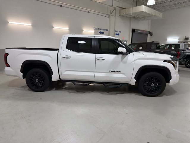 Used 2024 Toyota Tundra Limited AWD/4WD image 10