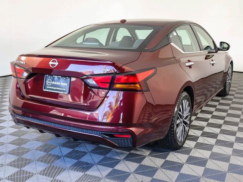 Used 2023 Nissan Altima 2.5 SV image 8