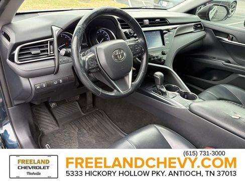 Used 2019 Toyota Camry SE image 25