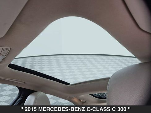 Used 2015 Mercedes-Benz C 300 4MATIC Sedan image 27