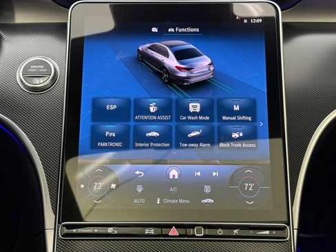 Used 2025 Mercedes-Benz C 300 Sedan w/ AMG Line w/ Night Package image 31