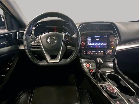 Used 2021 Nissan Maxima 3.5 SV w/ Floor Mat Group FWD image 5