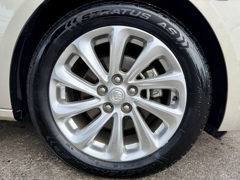 Used 2014 Buick LaCrosse Leather image 24