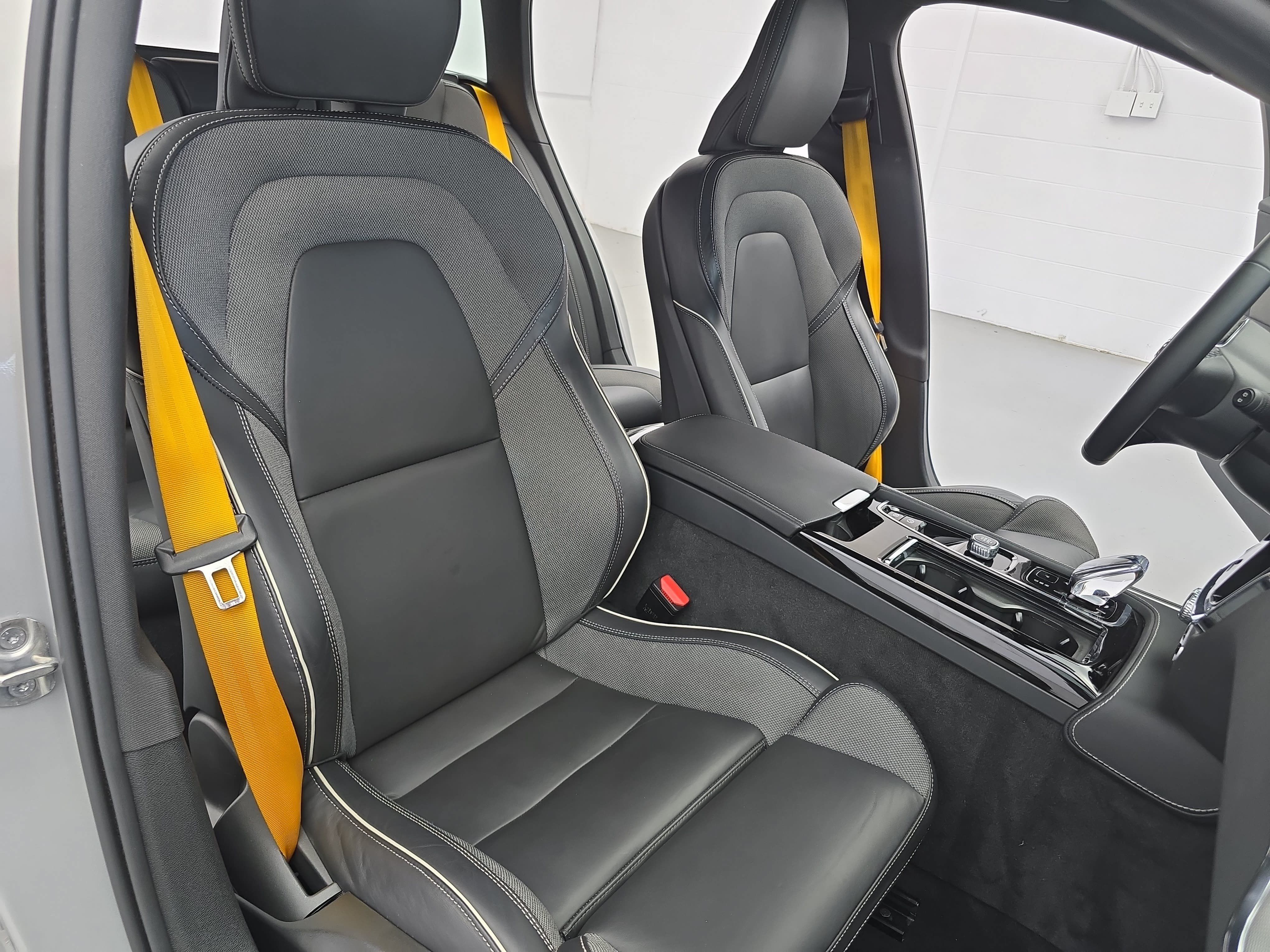 Used 2024 Volvo V60 T8 Polestar w/ Protection Package Premier AWD/4WD image 10