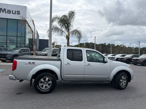 Used 2010 Nissan Frontier PRO-4X w/ Pro-4x Value Truck Pkg image 8